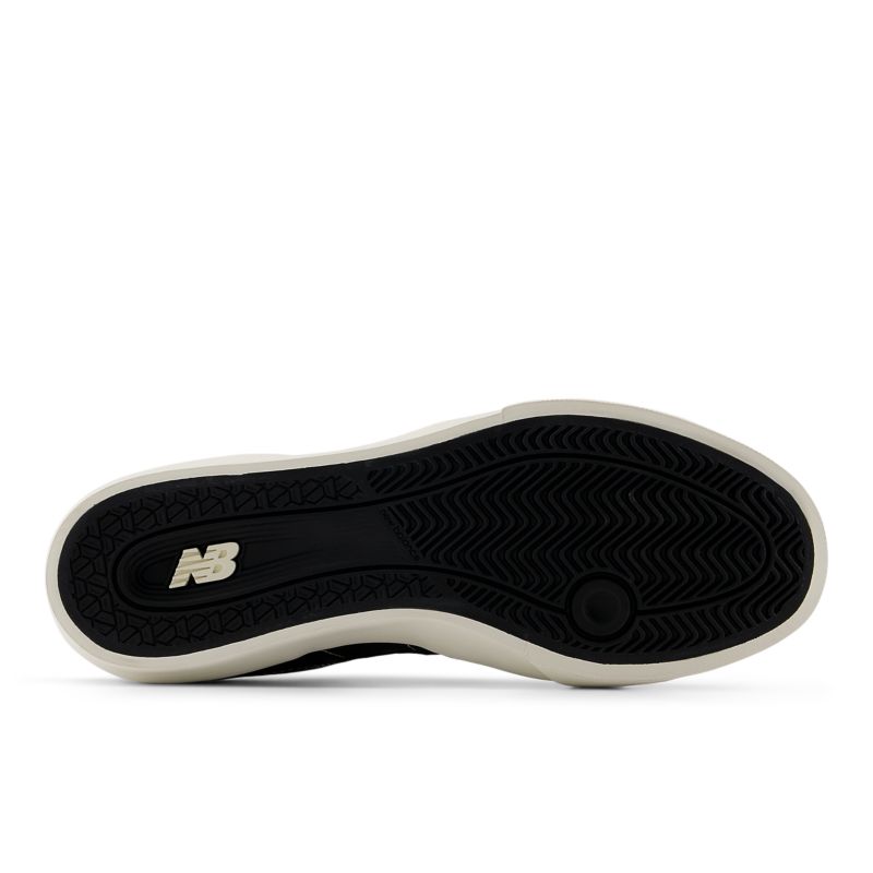New Balance Numeric