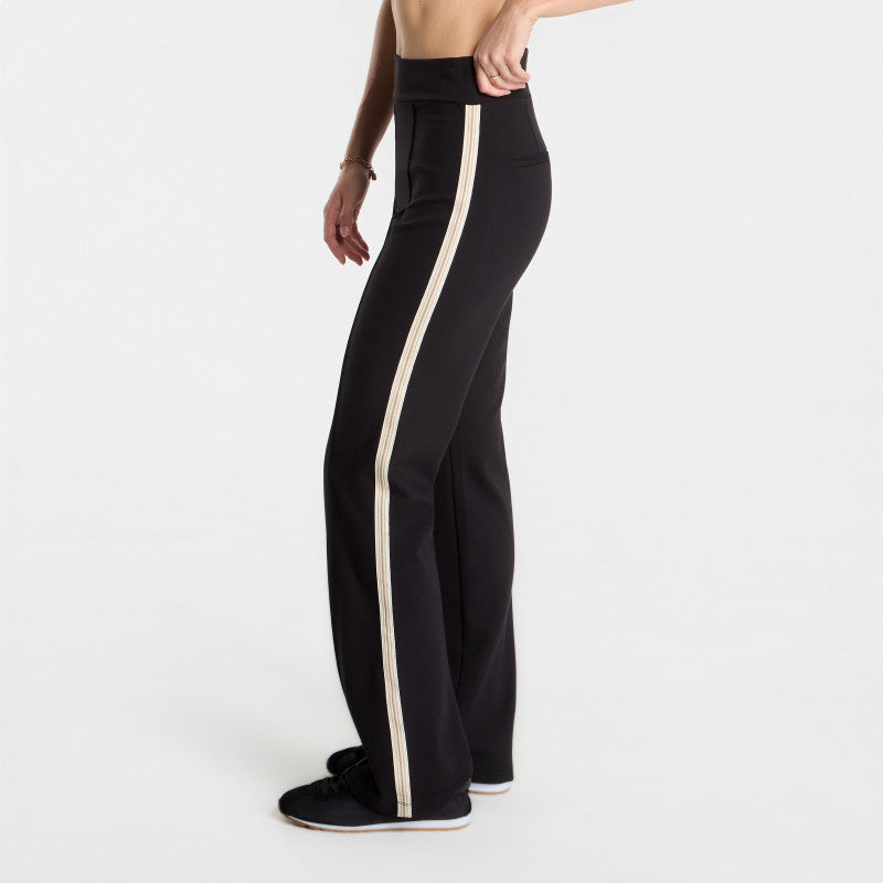 Guess Fausta Straight Leg Pant Black