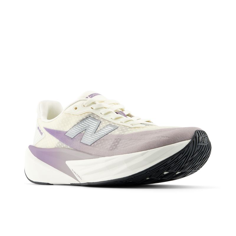 New Balance FuelCell Rebel v5