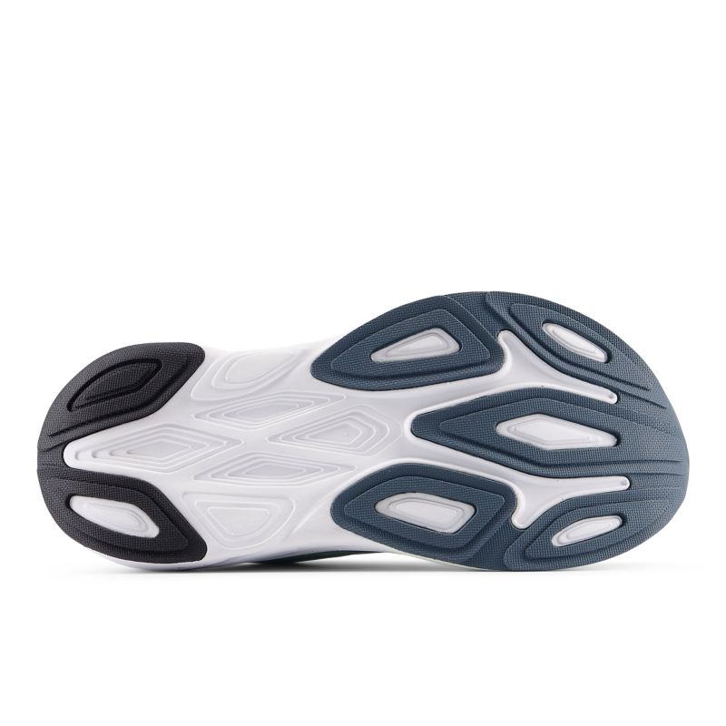 New Balance Fresh Foam x More v6