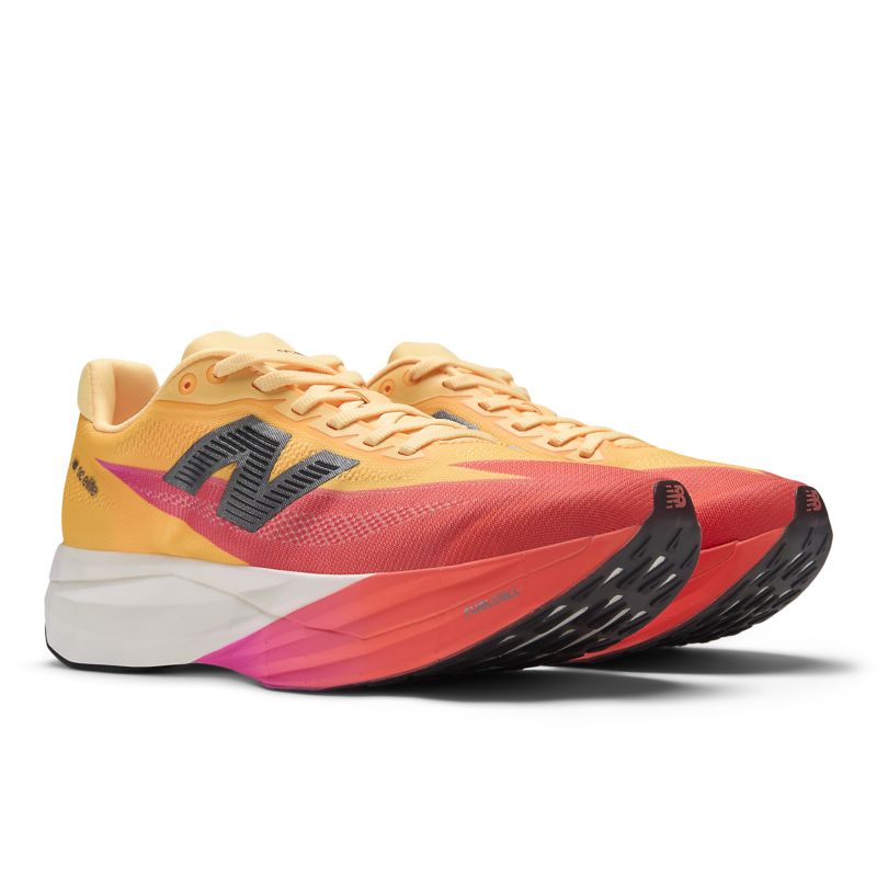 New Balance FuelCell SC Elite V5